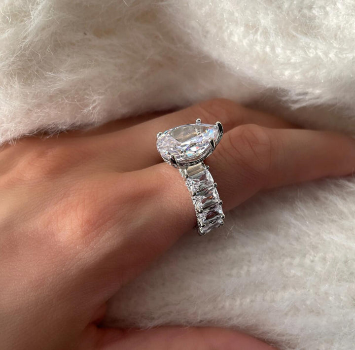 SILVER BOUJEE RING